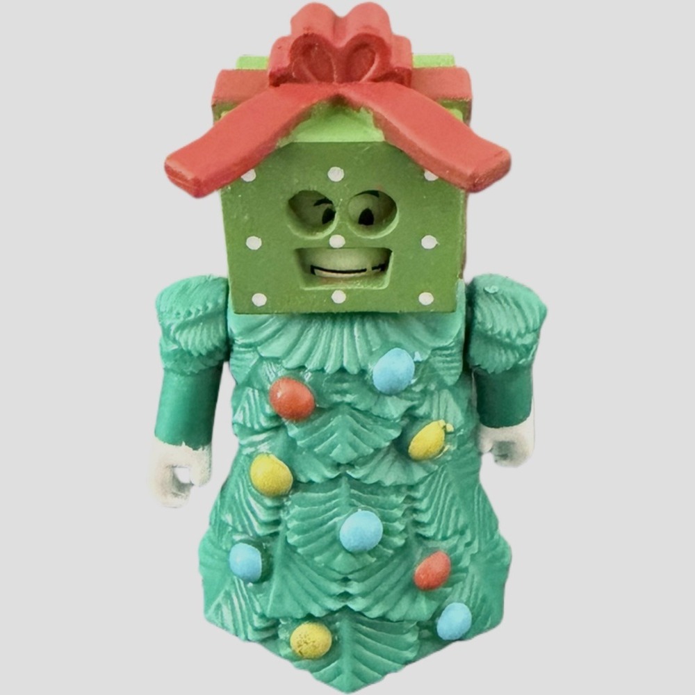 Roblox Christmas Tree Figure Holiday Gift Box Character Collectible Toy